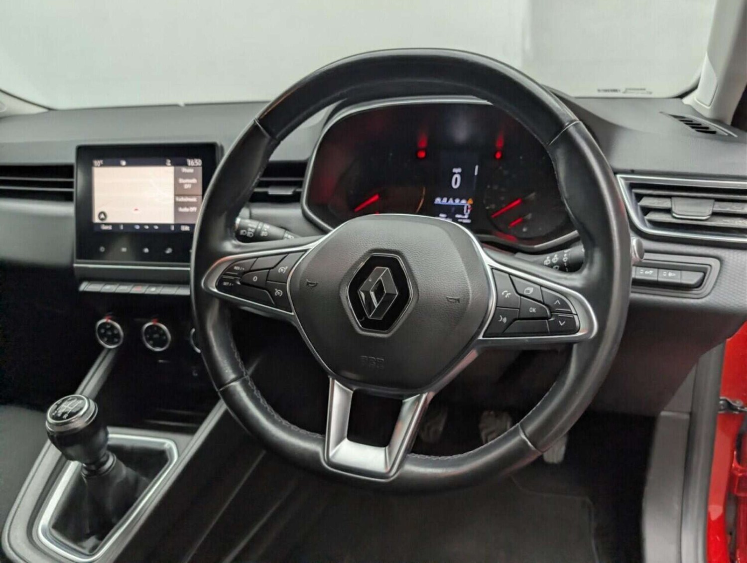 Used Renault Clio 2020 for sale - 77713307: Photo 23