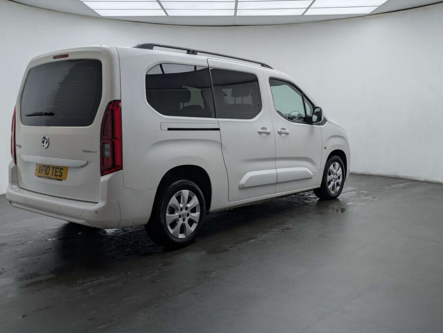 Used Vauxhall Combo Life 2019 for sale - 77714522: Photo 8