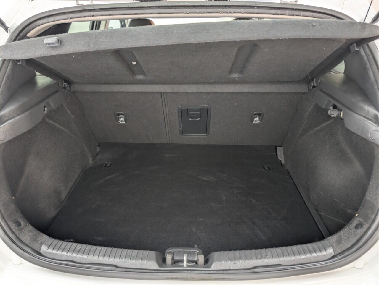 Used Hyundai i30 2021 for sale - 76700971: Photo 26