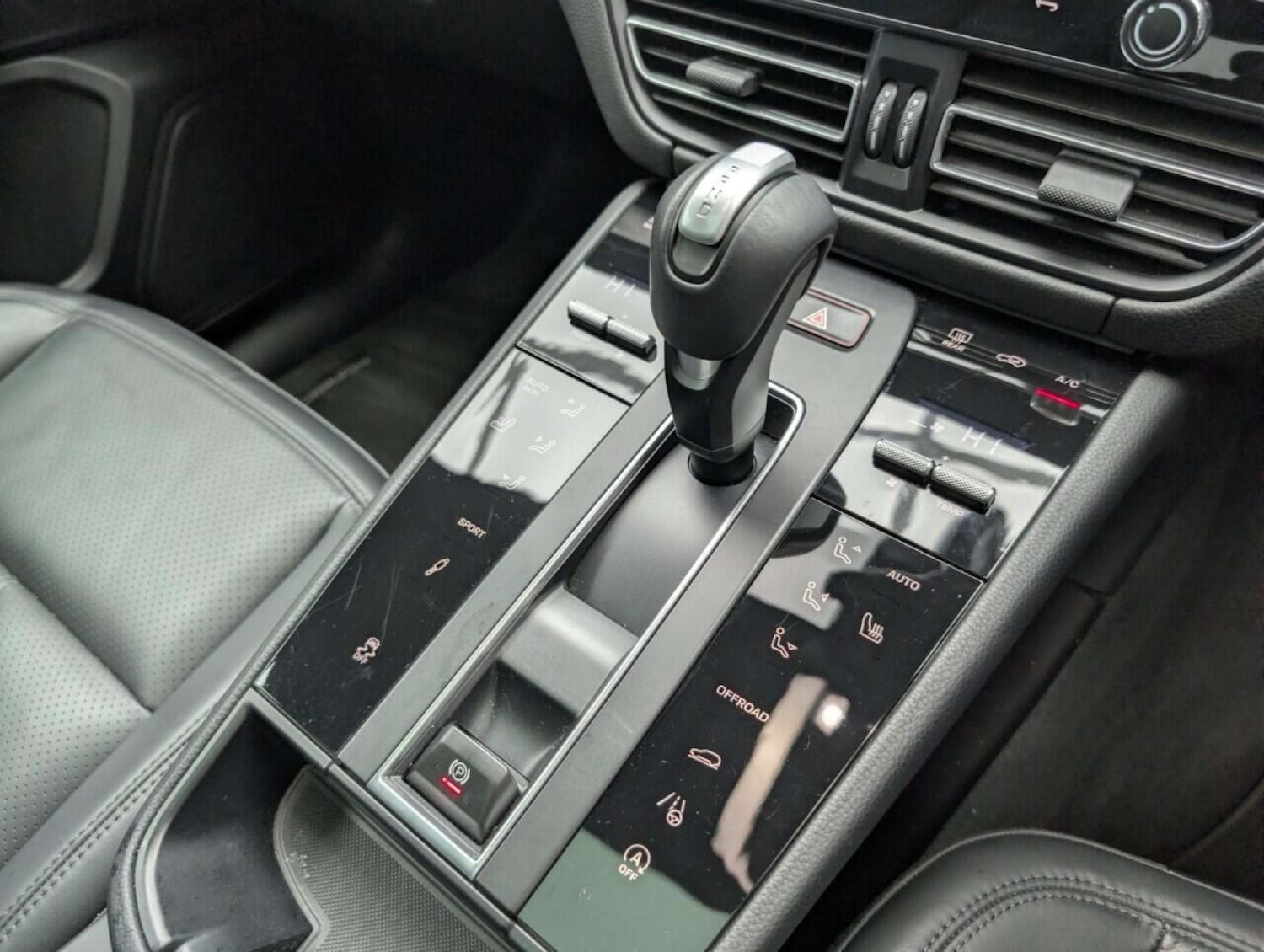 Used Porsche Macan 2022 for sale - 77713416: Photo 17