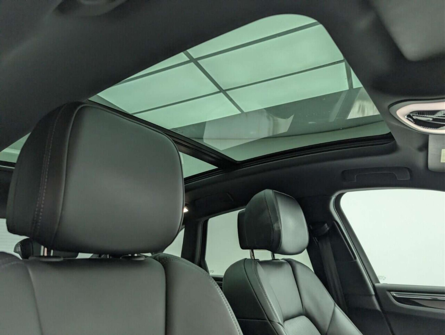 Used Porsche Macan 2022 for sale - 77713416: Photo 24