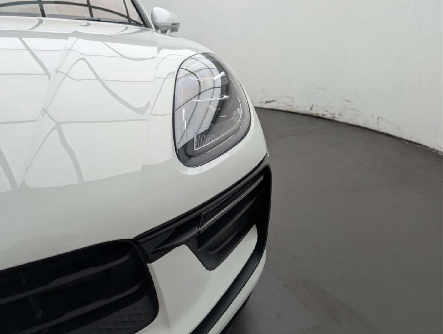 Used Porsche Macan 2022 for sale - 77713416: Photo 34