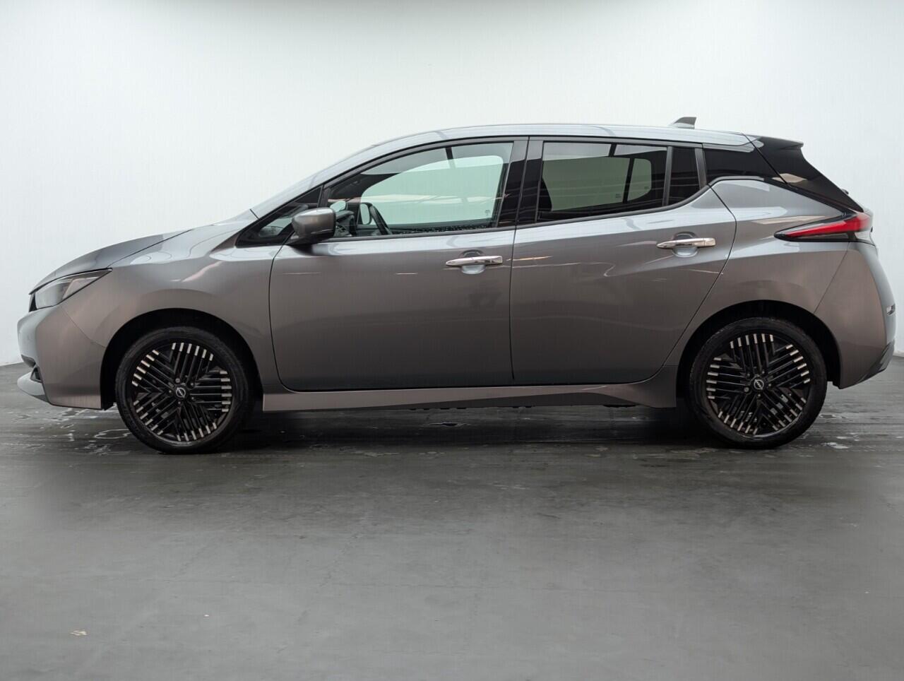 Used Nissan Leaf 2022 for sale - 76425588: Photo 5