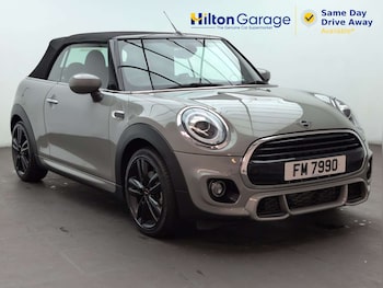 Used MINI Convertible 2019 for sale - 79481400: Photo
