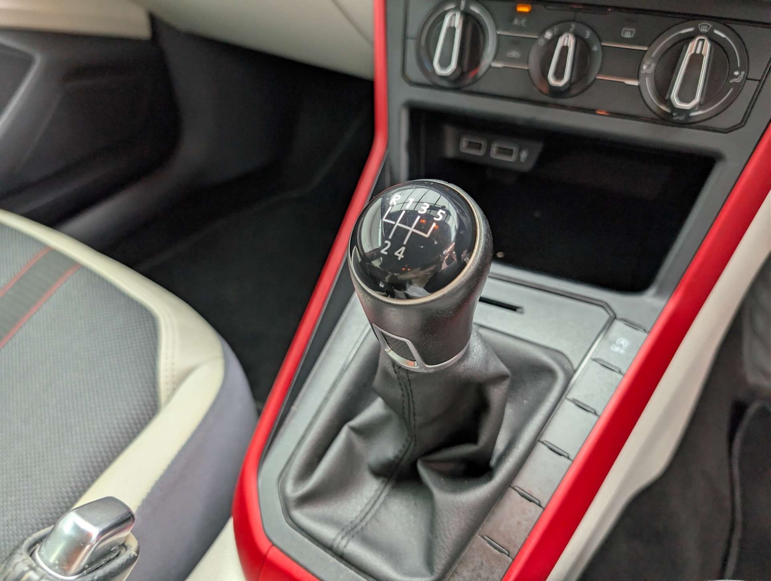 Used Volkswagen Polo 2019 for sale - 78085023: Photo 22