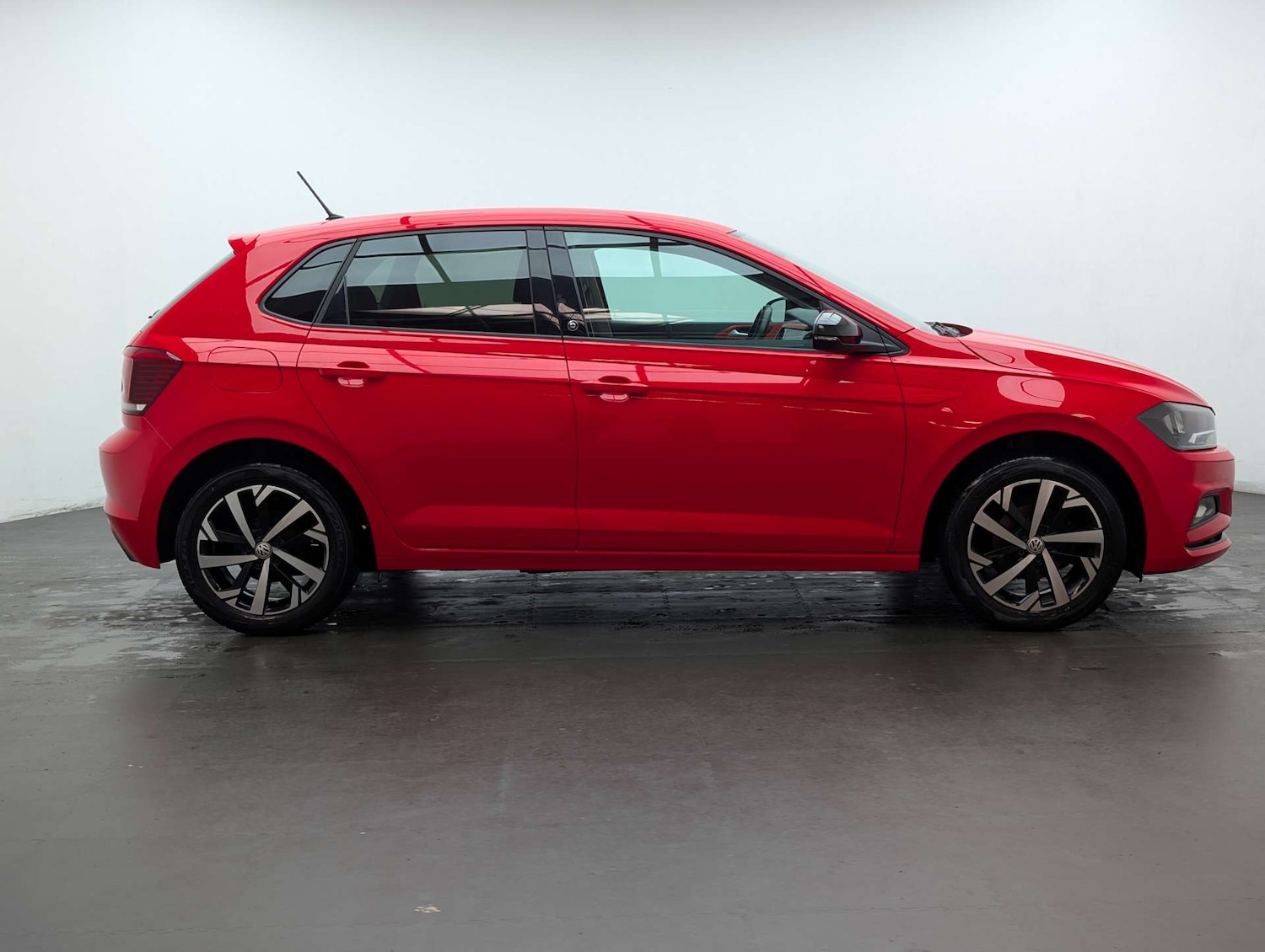 Used Volkswagen Polo 2019 for sale - 78085023: Photo 7