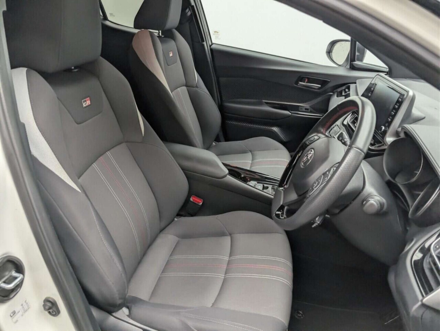 Used Toyota C-HR 2021 for sale - 77713341: Photo 12