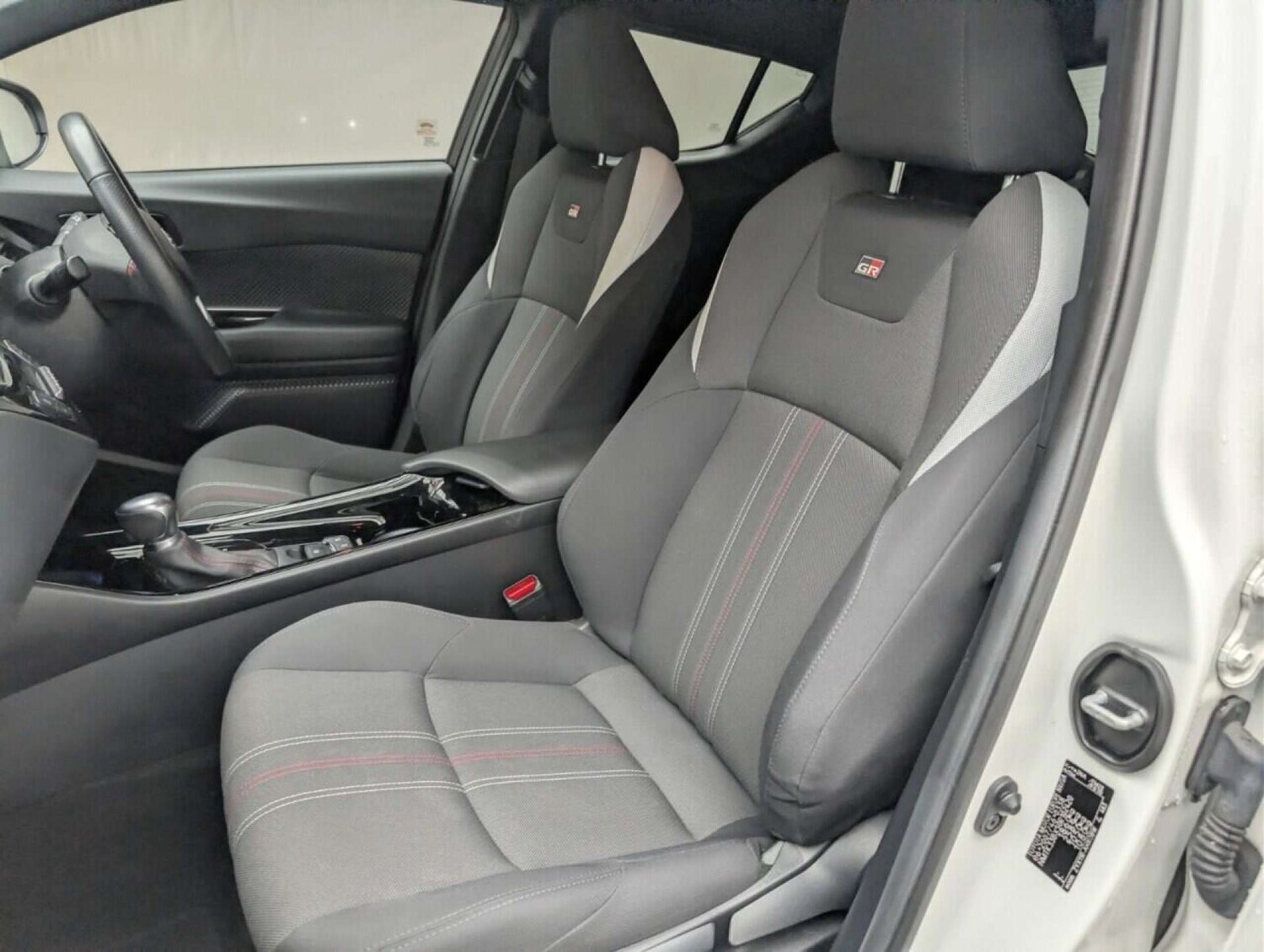 Used Toyota C-HR 2021 for sale - 77713341: Photo 26