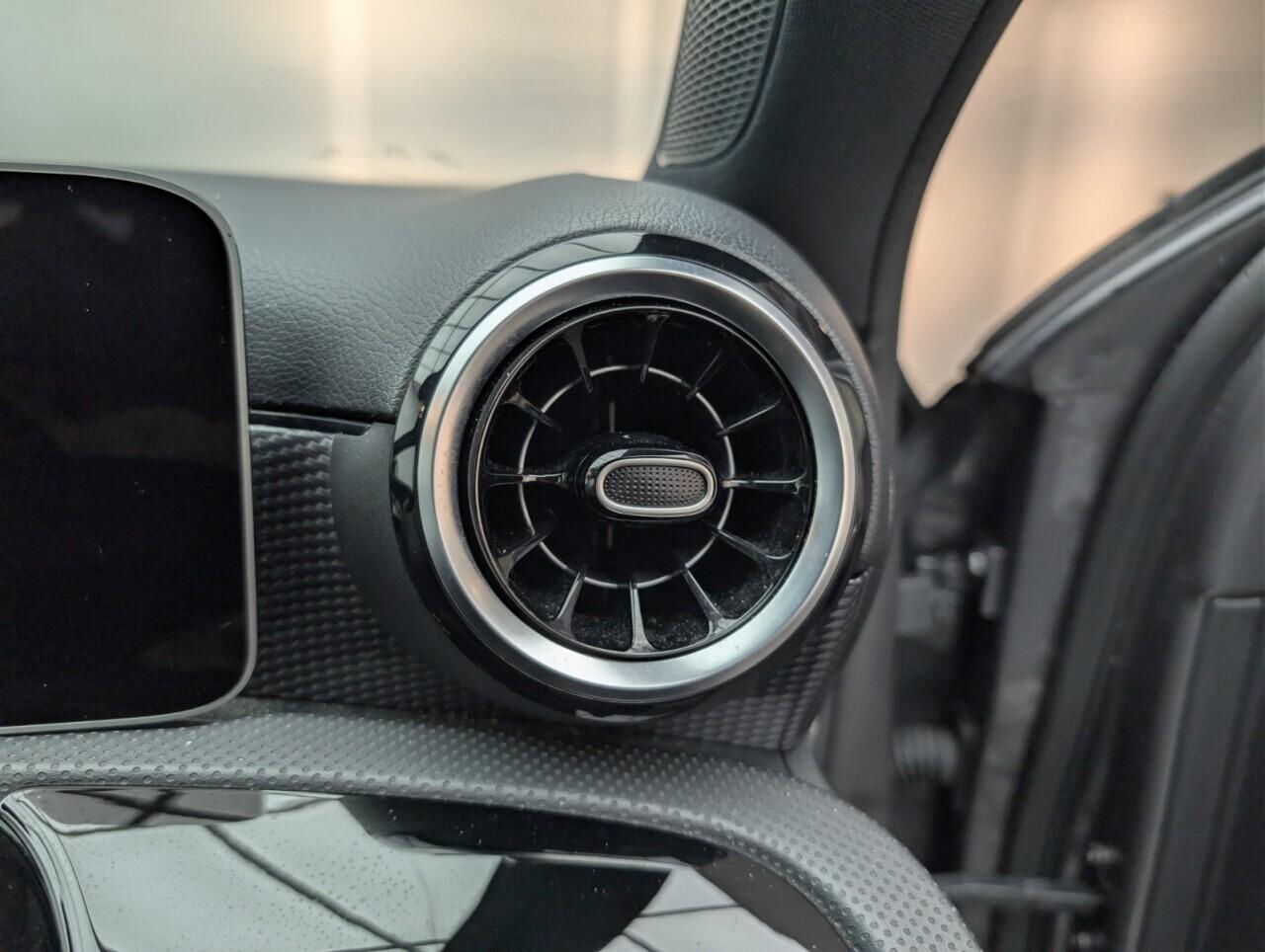 Used Mercedes-Benz A-Class 2019 for sale - 76425190: Photo 33