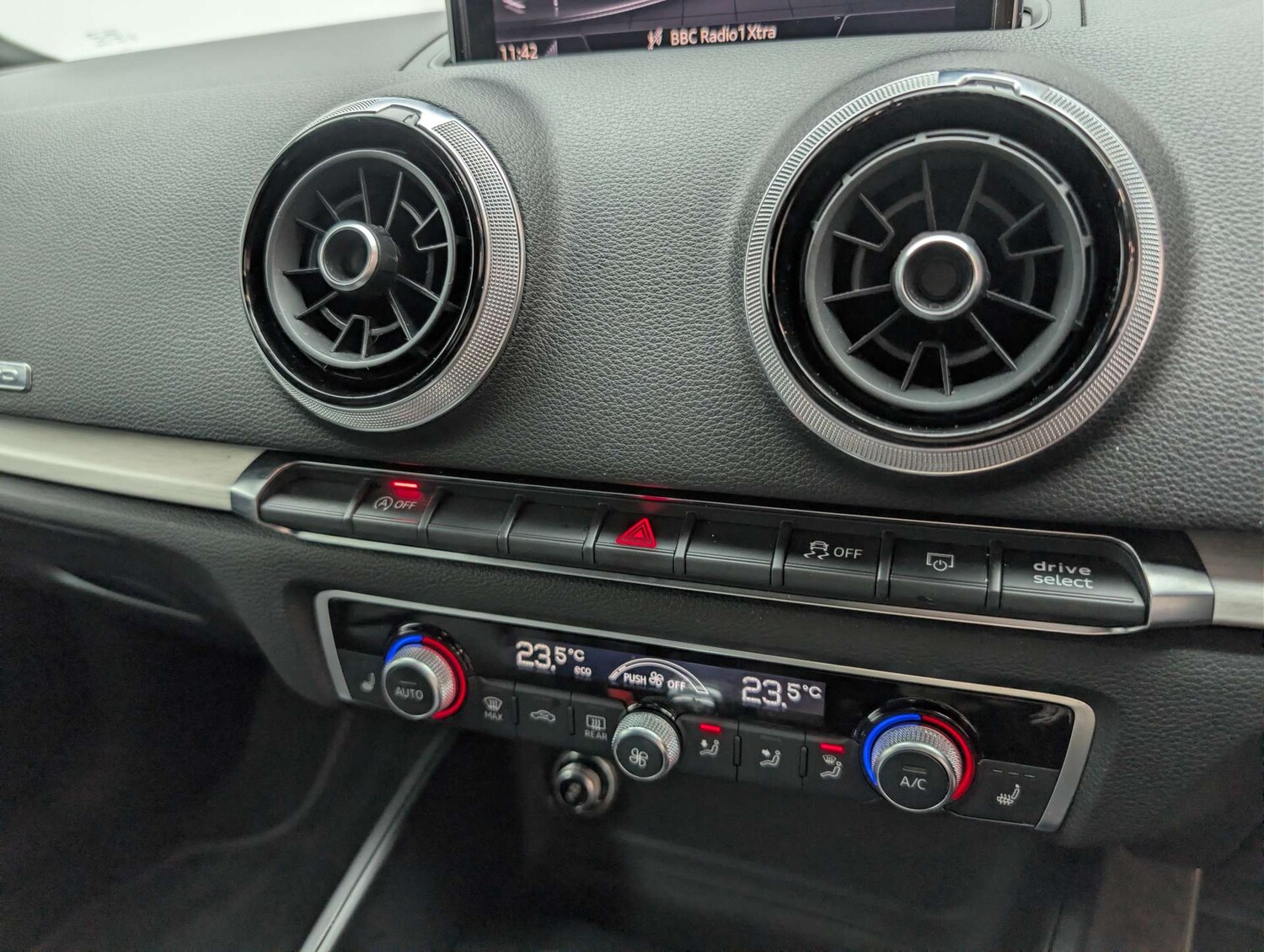 Used Audi S3 2019 for sale - 77980247: Photo 33