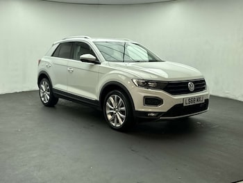 Used Volkswagen T-Roc 2018 for sale - 79421902: Photo