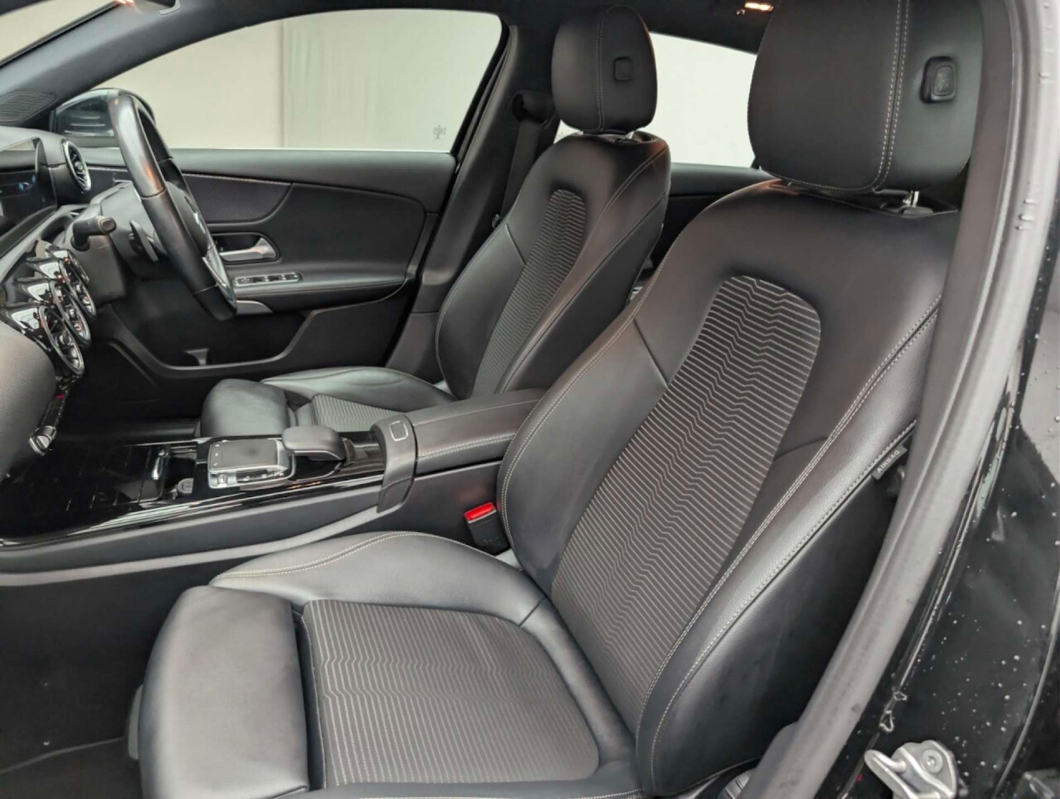 Used Mercedes-Benz A-Class 2019 for sale - 77932005: Photo 11