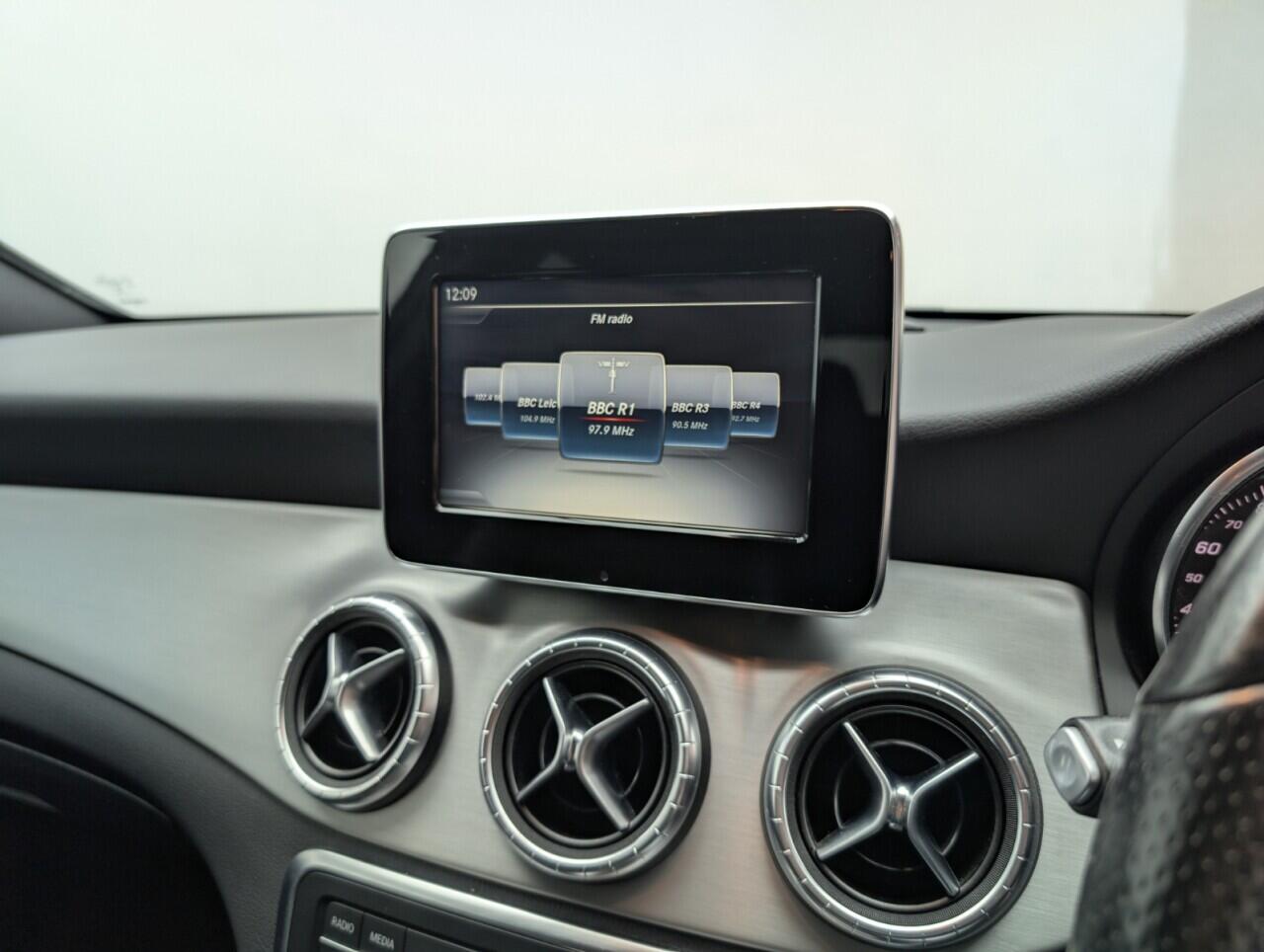 Used Mercedes-Benz CLA 2017 for sale - 76423710: Photo 13