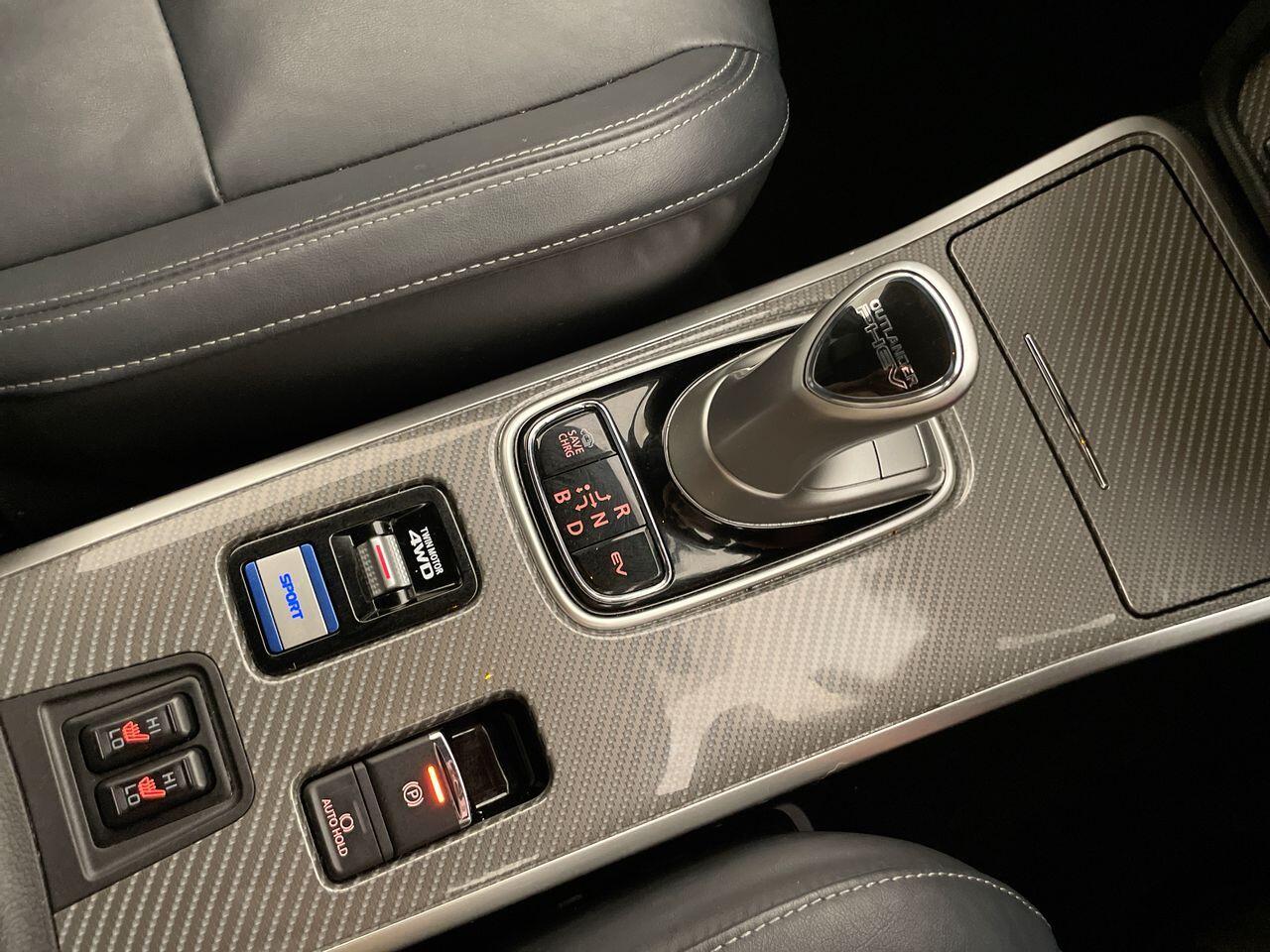 Used Mitsubishi Outlander 2020 for sale - 77144410: Photo 29