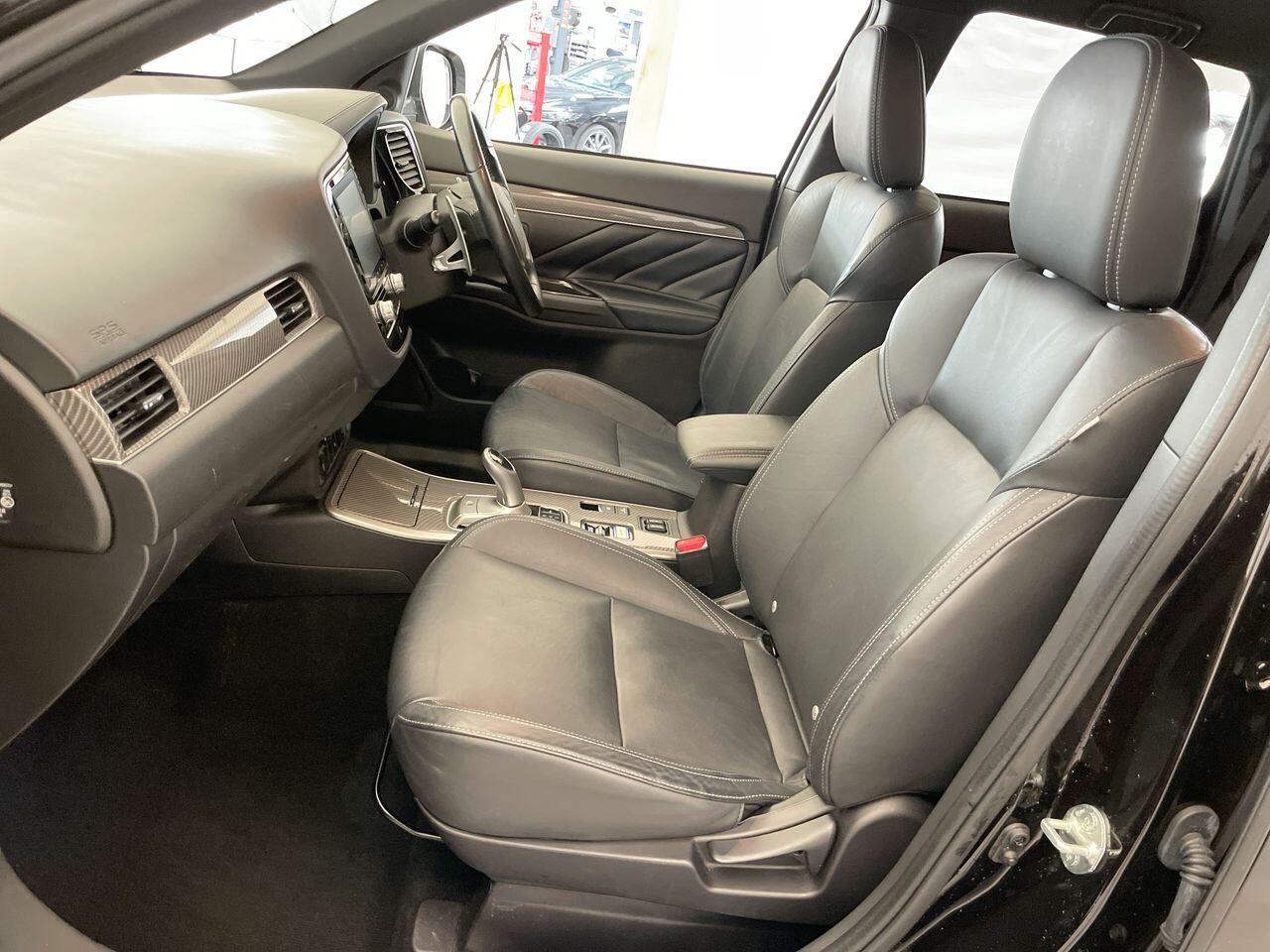 Used Mitsubishi Outlander 2020 for sale - 77144410: Photo 42