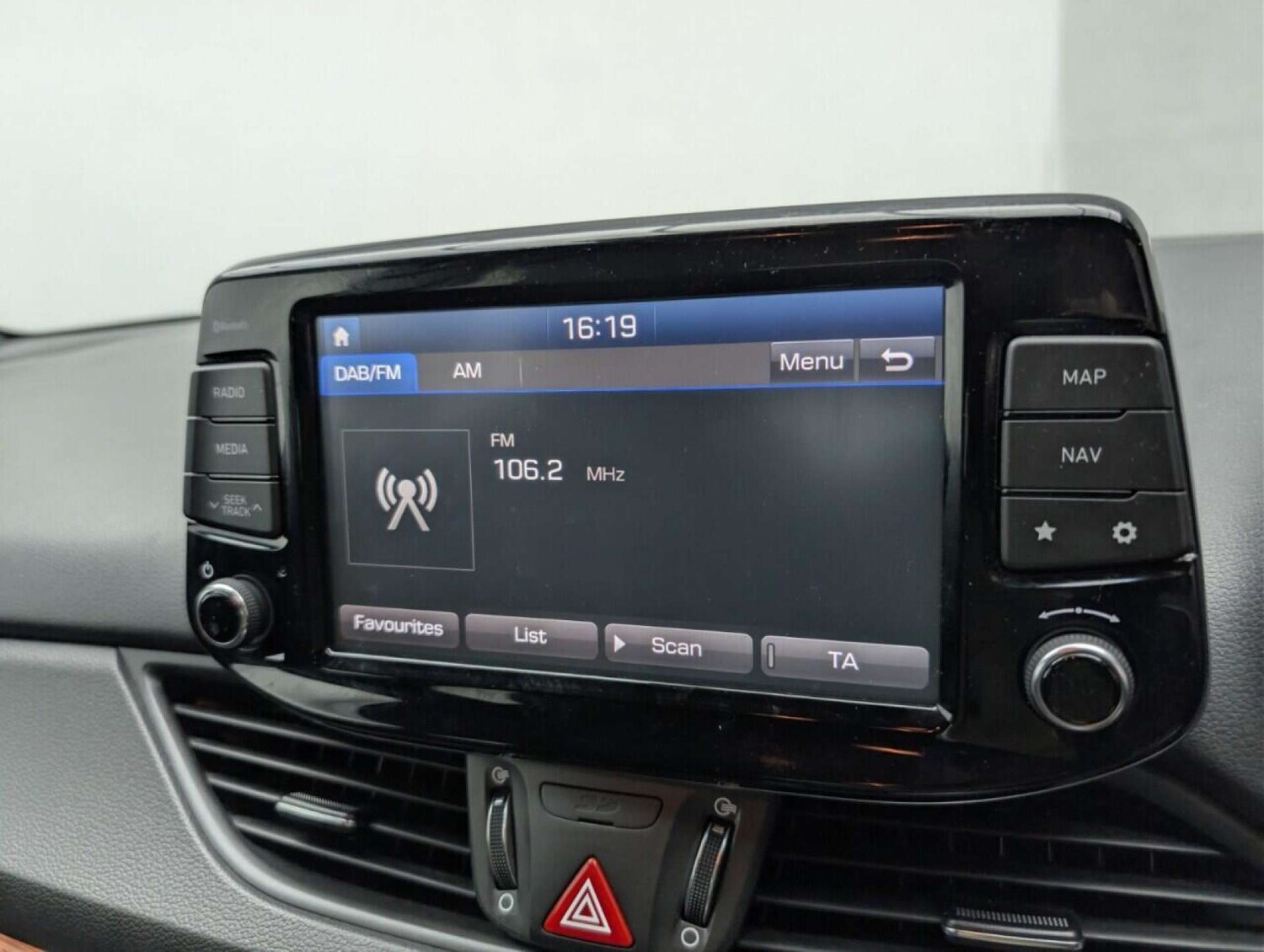 Used Hyundai i30 2018 for sale - 77713982: Photo 13