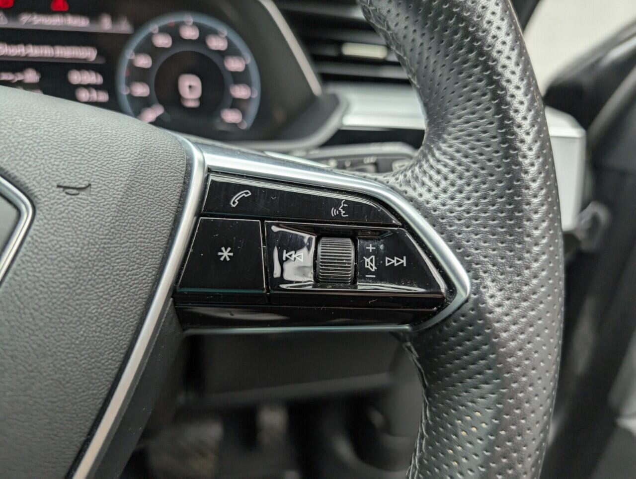 Used Audi e-tron 2022 for sale - 76422637: Photo 20