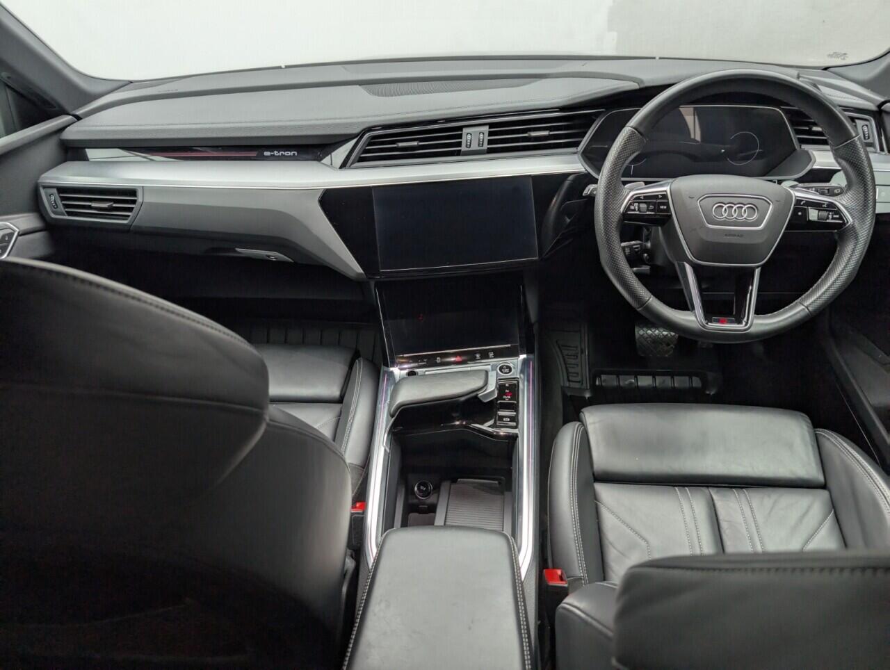 Used Audi e-tron 2022 for sale - 76422637: Photo 25