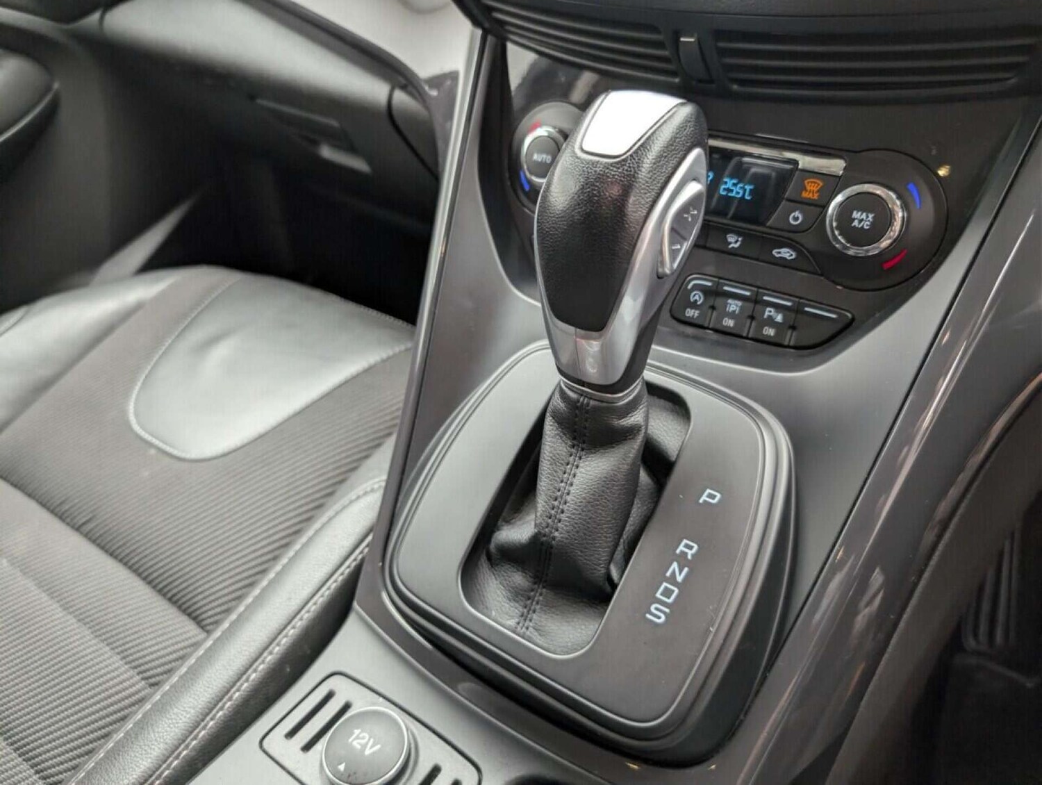 Used Ford Kuga 2016 for sale - 77765810: Photo 17