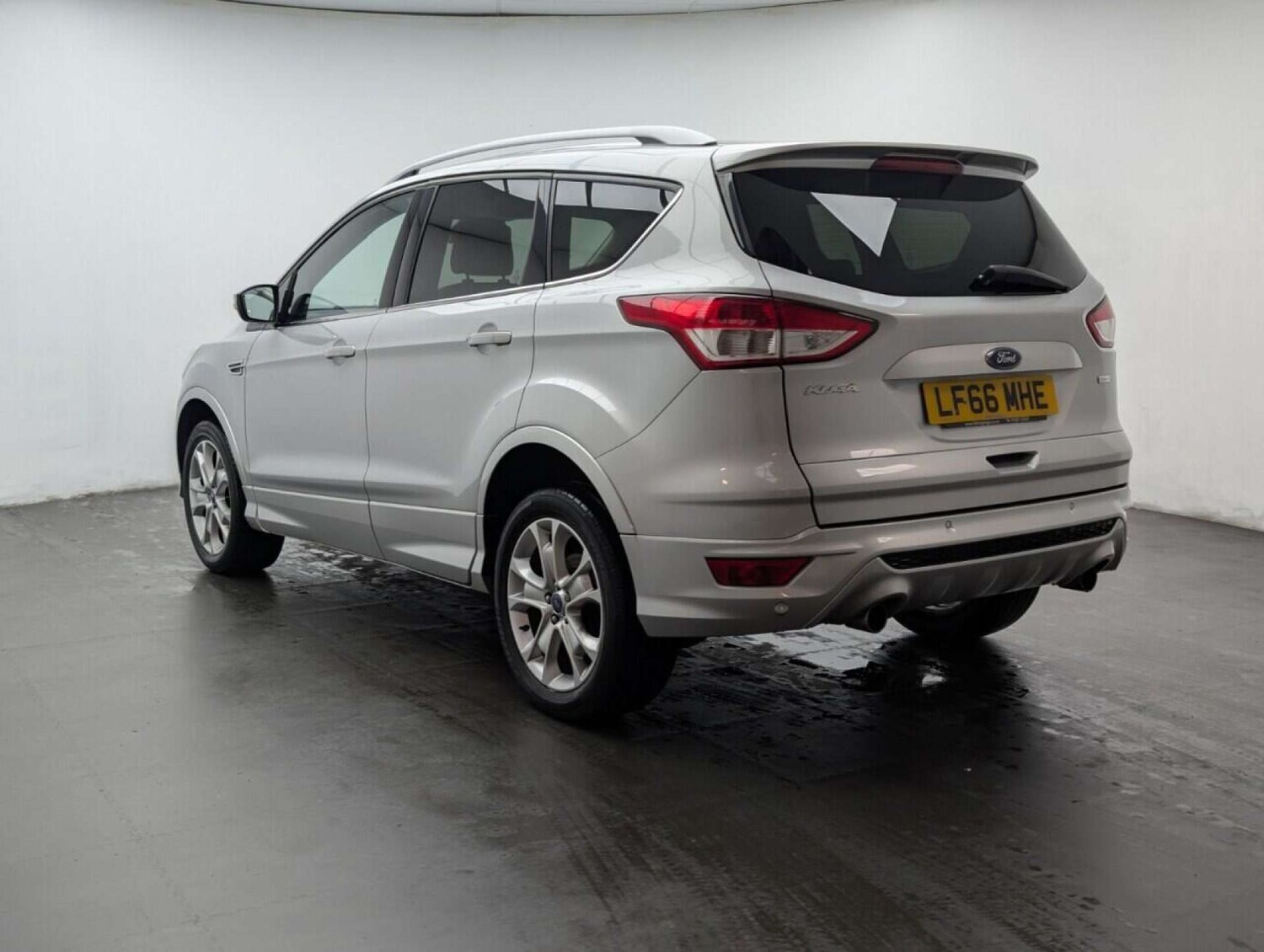 Used Ford Kuga 2016 for sale - 77765810: Photo 6