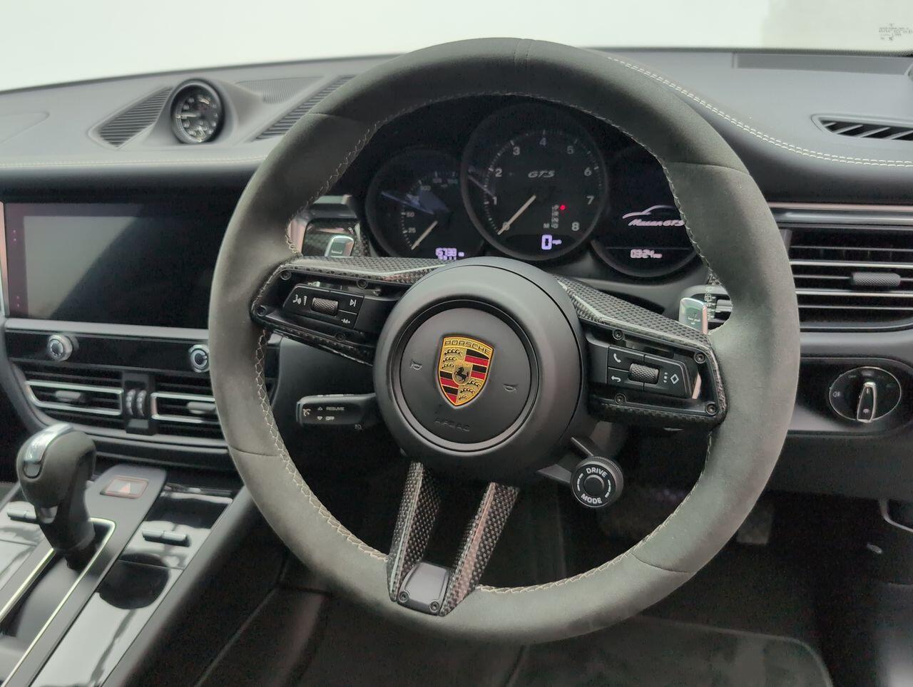 Used Porsche Macan 2023 for sale - 76423813: Photo 26
