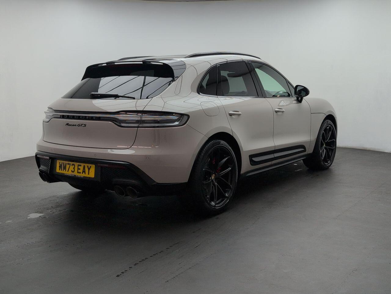 Used Porsche Macan 2023 for sale - 76423813: Photo 8