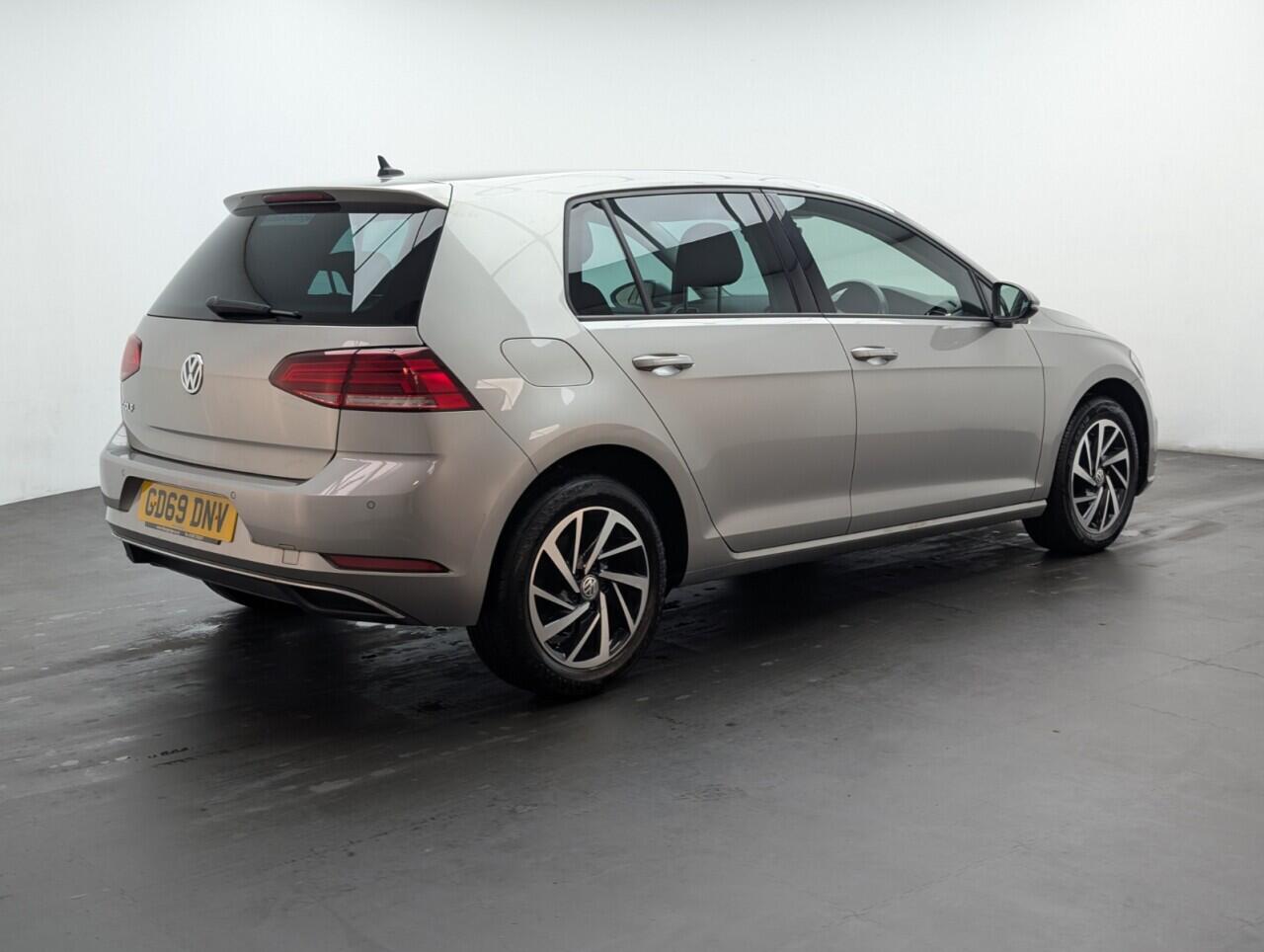 Used Volkswagen Golf 2019 for sale - 76423159: Photo 8