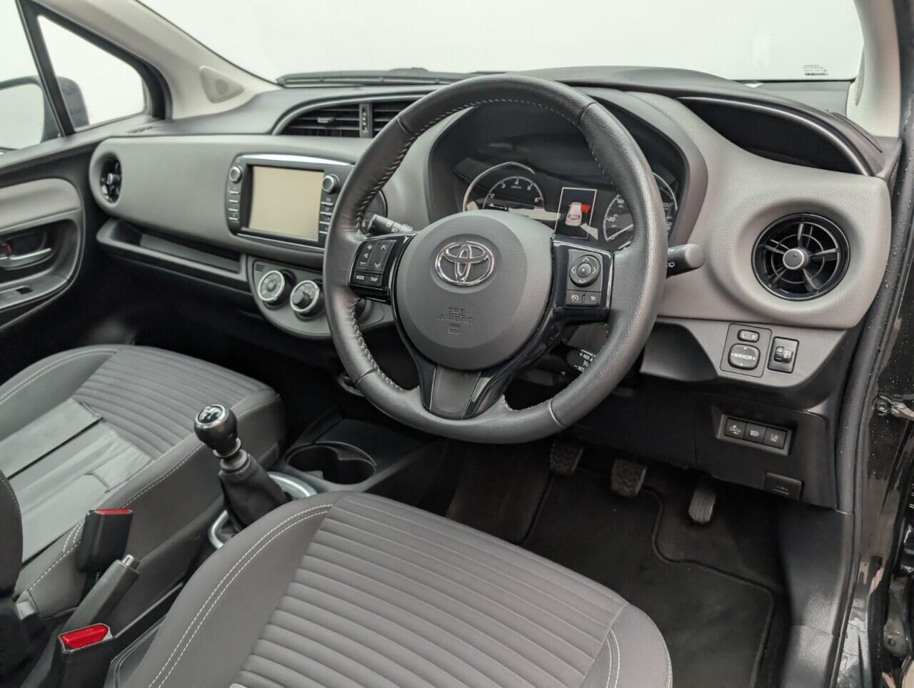 Used Toyota Yaris 2019 for sale - 76607578: Photo 11