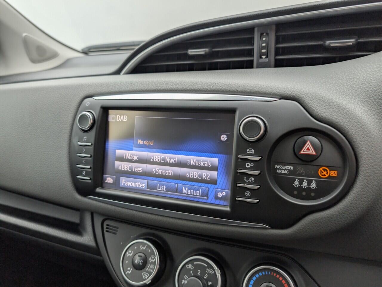 Used Toyota Yaris 2019 for sale - 76607578: Photo 13