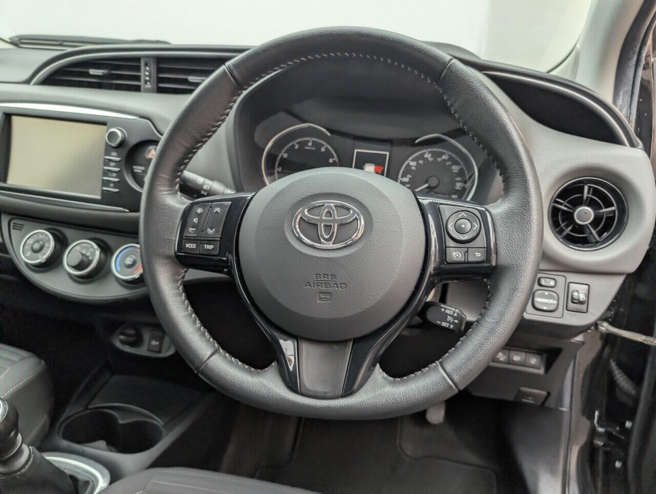 Used Toyota Yaris 2019 for sale - 76607578: Photo 22