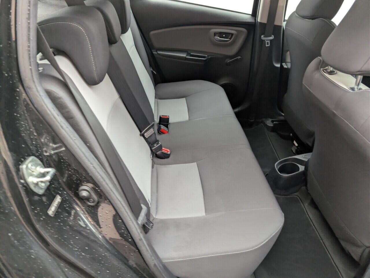 Used Toyota Yaris 2019 for sale - 76607578: Photo 24