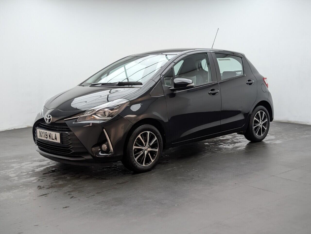 Used Toyota Yaris 2019 for sale - 76607578: Photo 4