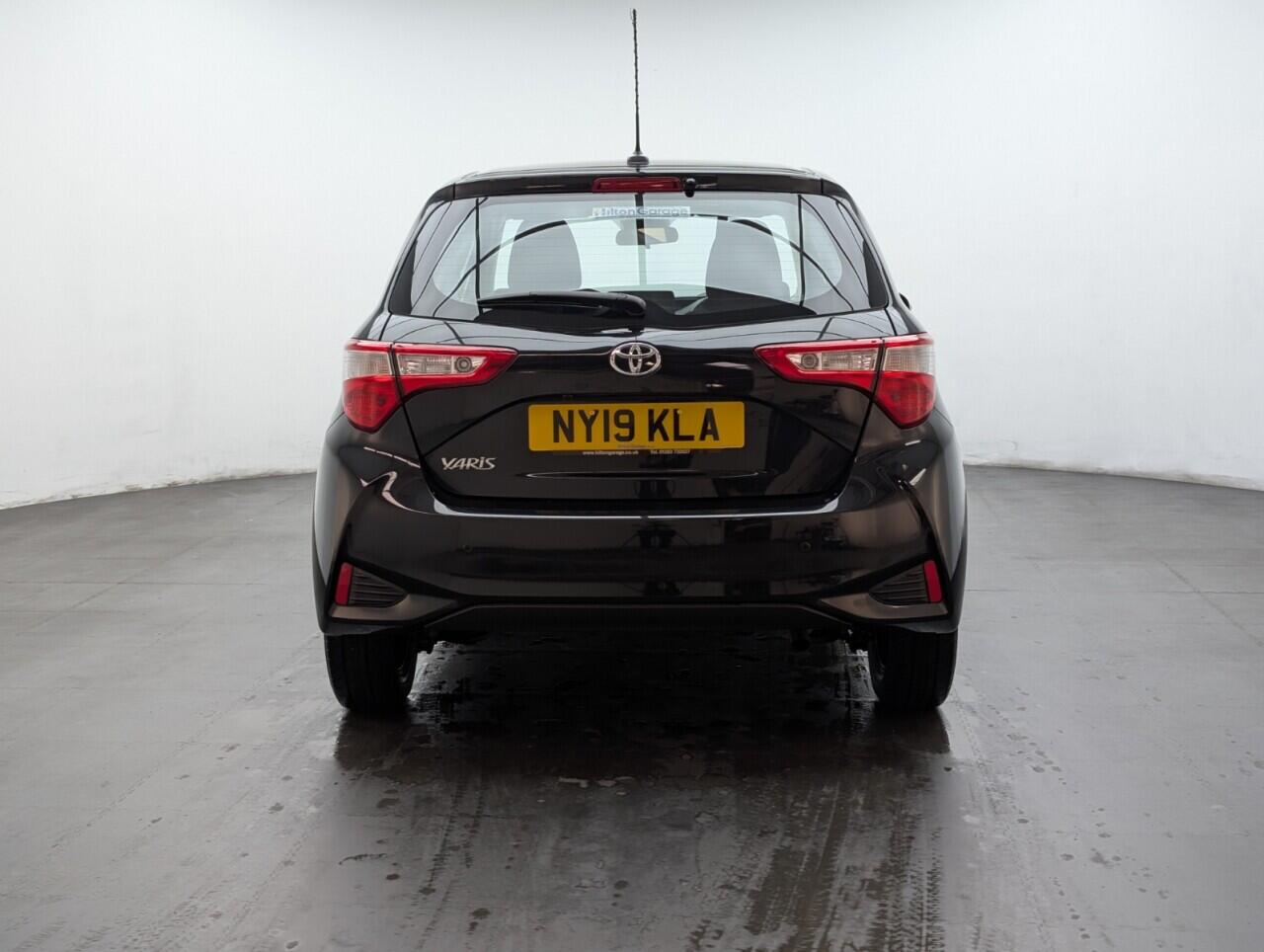 Used Toyota Yaris 2019 for sale - 76607578: Photo 7