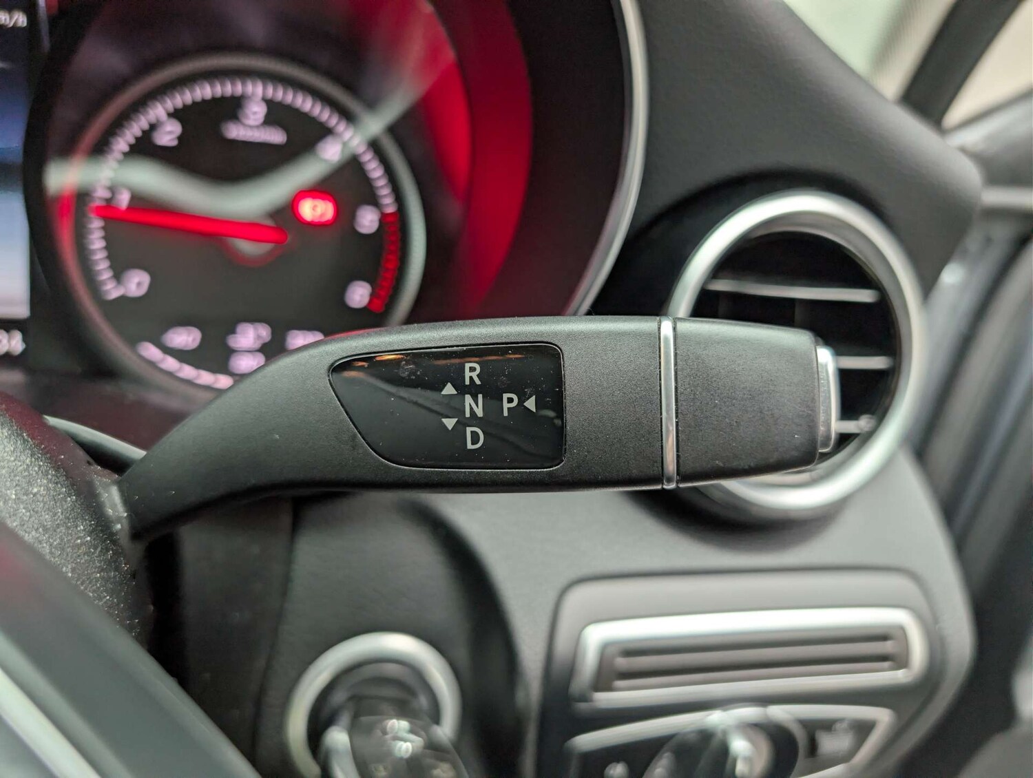 Used Mercedes-Benz C Class 2019 for sale - 77980240: Photo 30