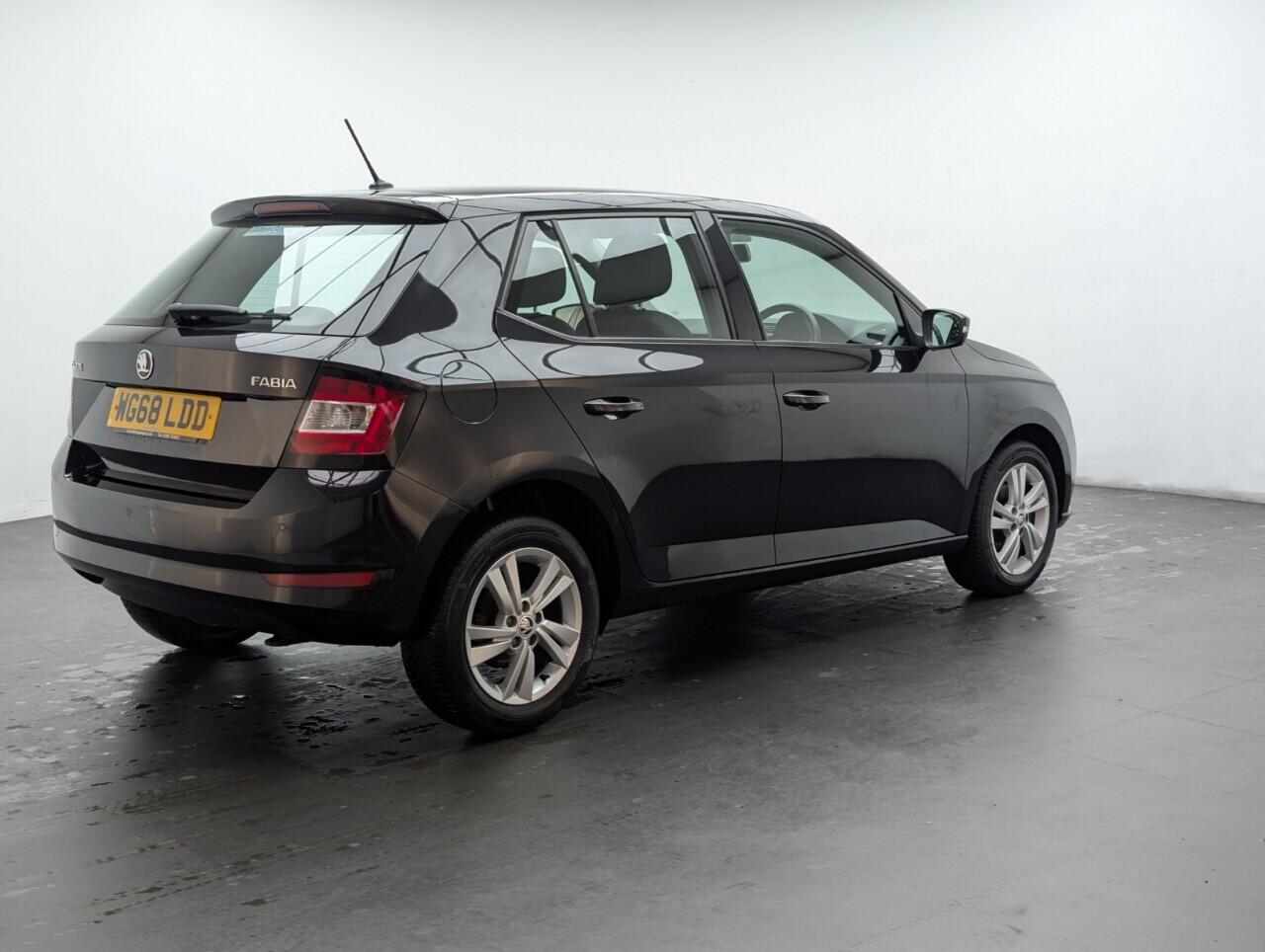 Used Skoda Fabia 2018 for sale - 76423551: Photo 8