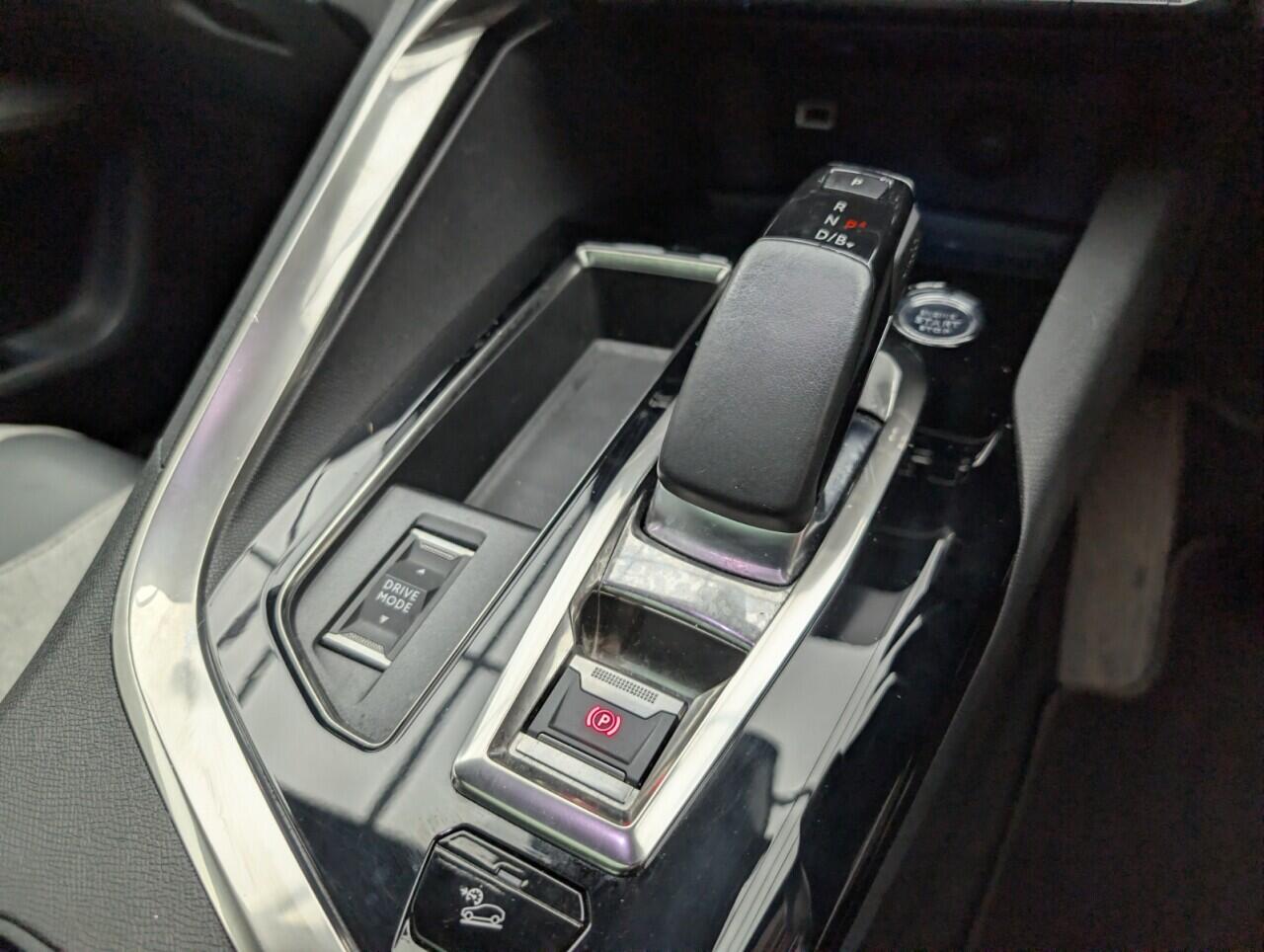 Used Peugeot 3008 2021 for sale - 77215011: Photo 17