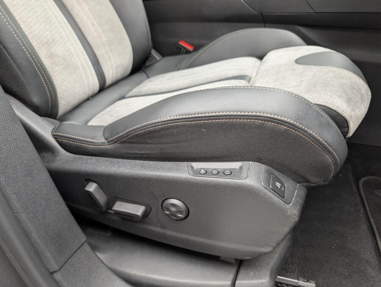 Used Peugeot 3008 2021 for sale - 77215011: Photo 24