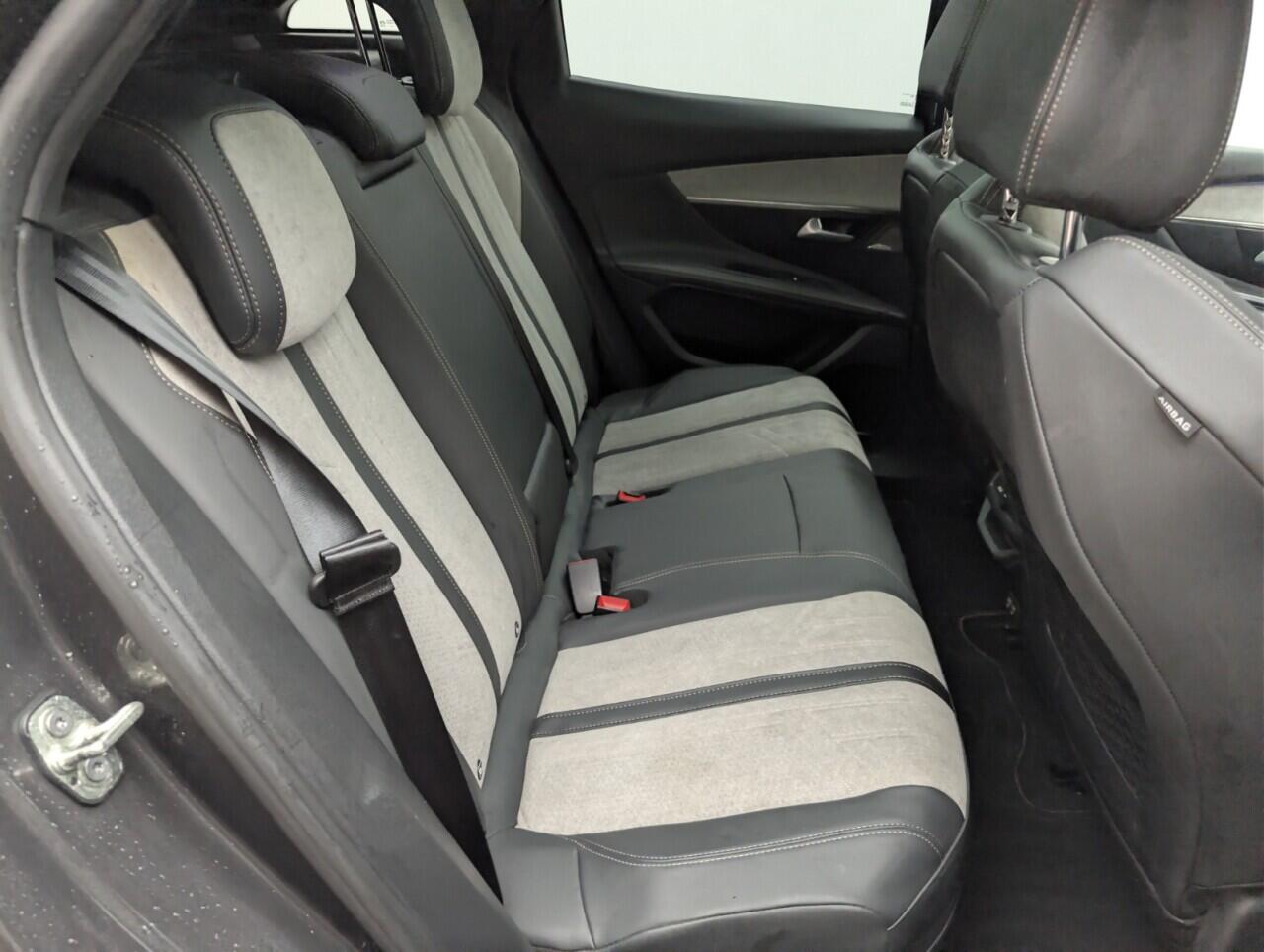 Used Peugeot 3008 2021 for sale - 77215011: Photo 27