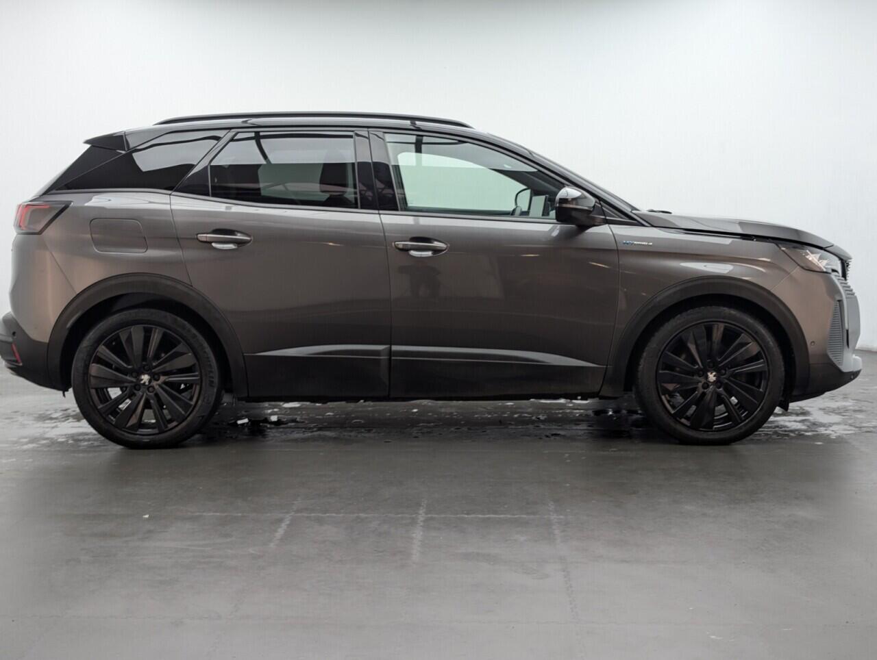 Used Peugeot 3008 2021 for sale - 77215011: Photo 9