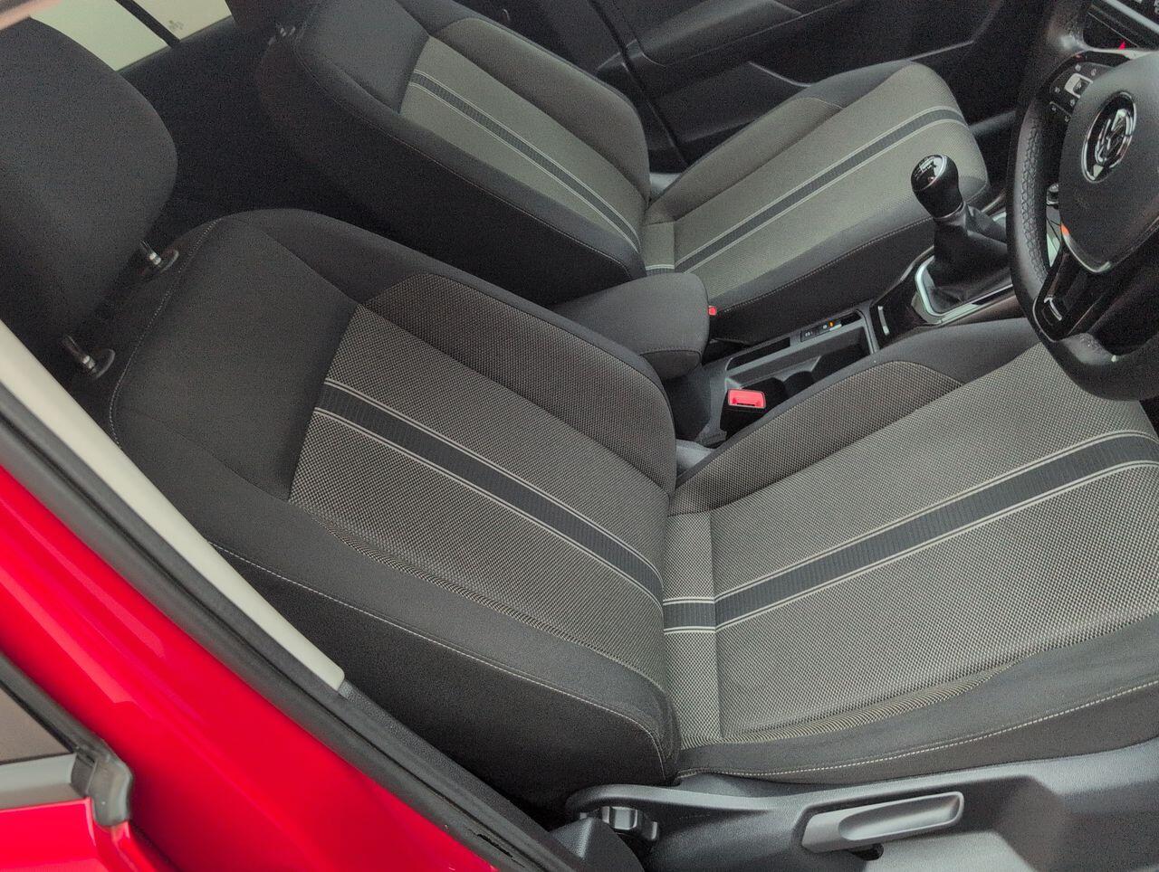 Used Volkswagen T-Roc 2019 for sale - 76424207: Photo 12