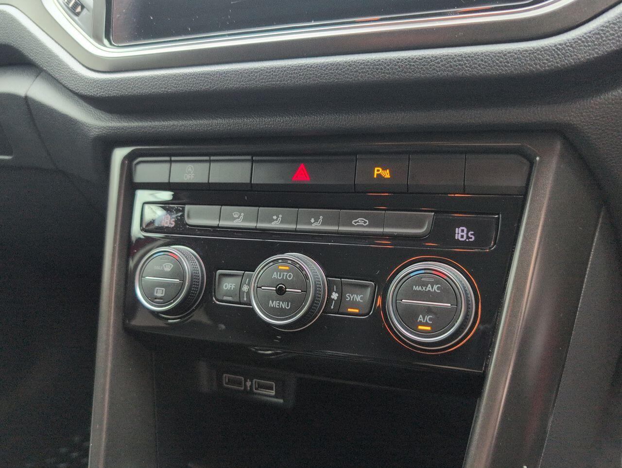 Used Volkswagen T-Roc 2019 for sale - 76424207: Photo 16