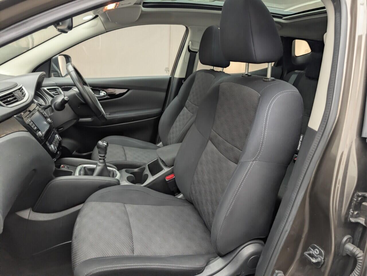 Used Nissan Qashqai 2017 for sale - 76657326: Photo 29