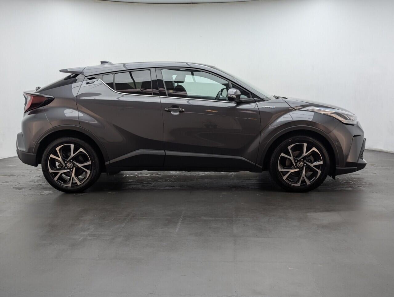 Used Toyota C-HR 2021 for sale - 76423810: Photo 9