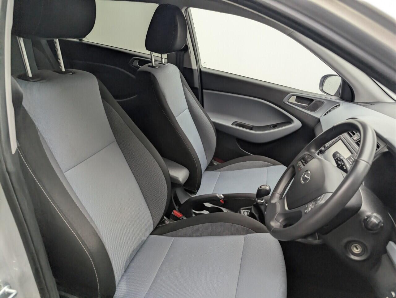 Used Hyundai i20 2016 for sale - 77455945: Photo 11