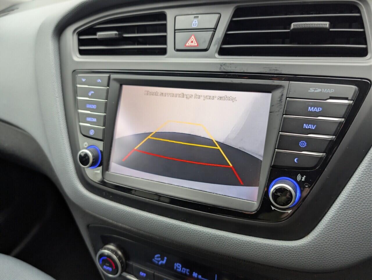 Used Hyundai i20 2016 for sale - 77455945: Photo 14