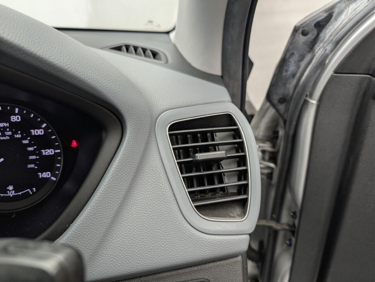 Used Hyundai i20 2016 for sale - 77455945: Photo 18