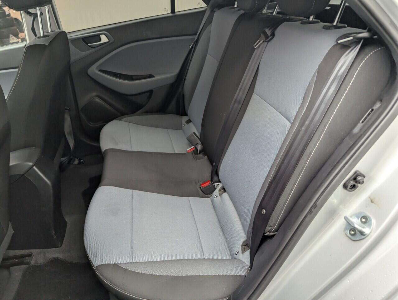 Used Hyundai i20 2016 for sale - 77455945: Photo 24