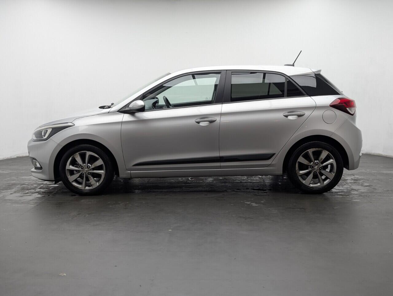 Used Hyundai i20 2016 for sale - 77455945: Photo 5