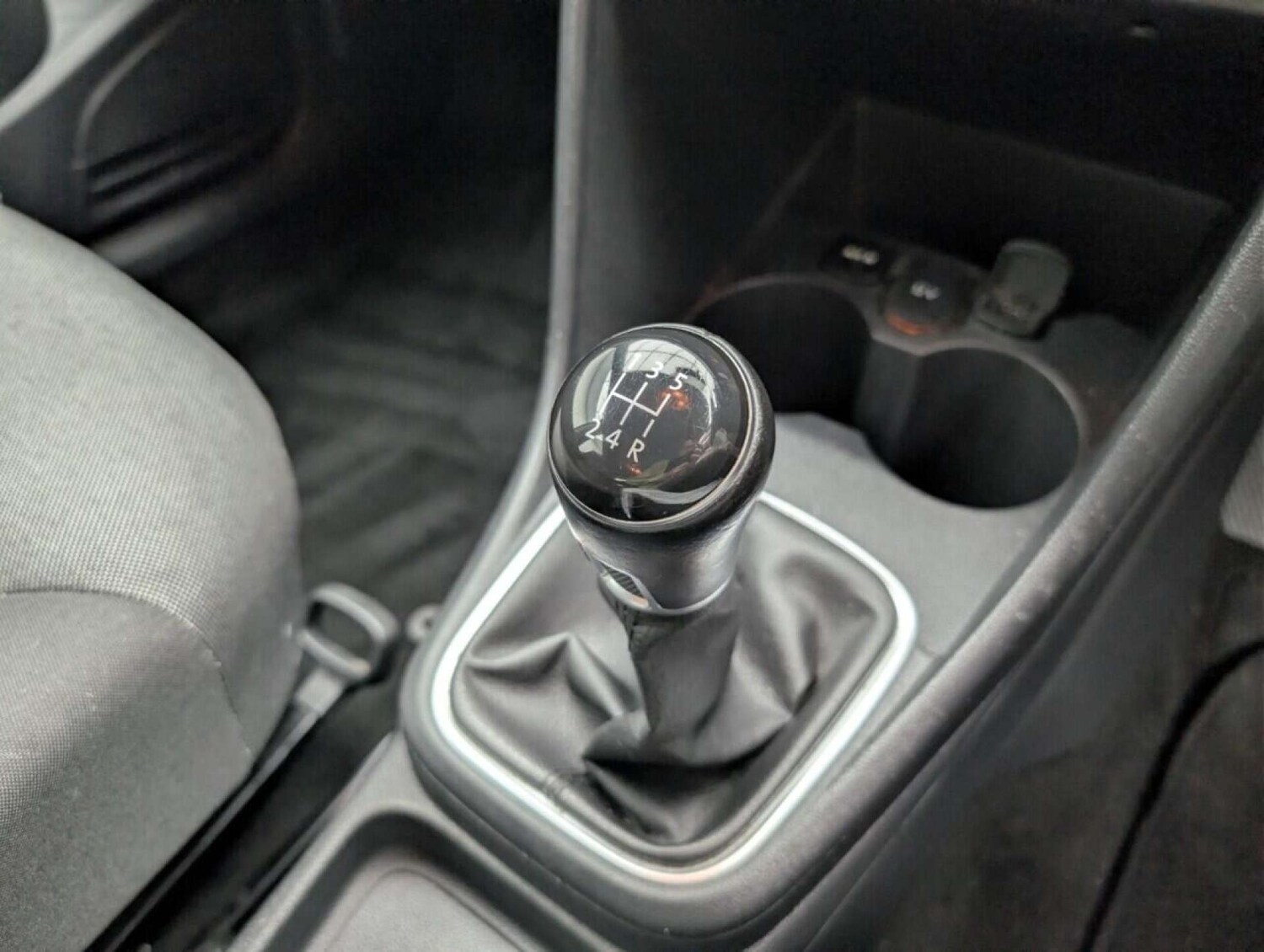 Used Volkswagen Polo 2015 for sale - 77713028: Photo 16