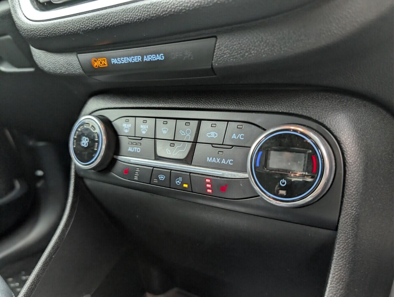 Used Ford Fiesta 2019 for sale - 76472413: Photo 17